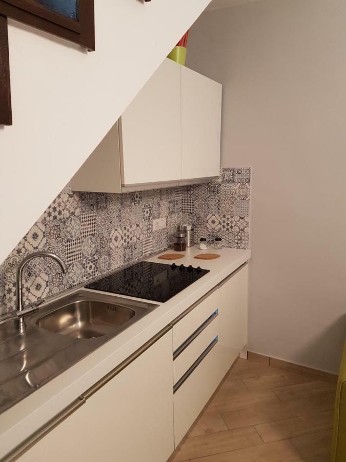 Апартаменты La Casa Di Abbi Неаполь Экстерьер фото